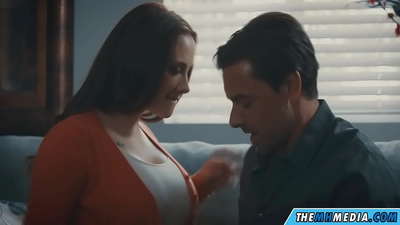 浪漫的性爱，有一个好的胸脯的妈妈